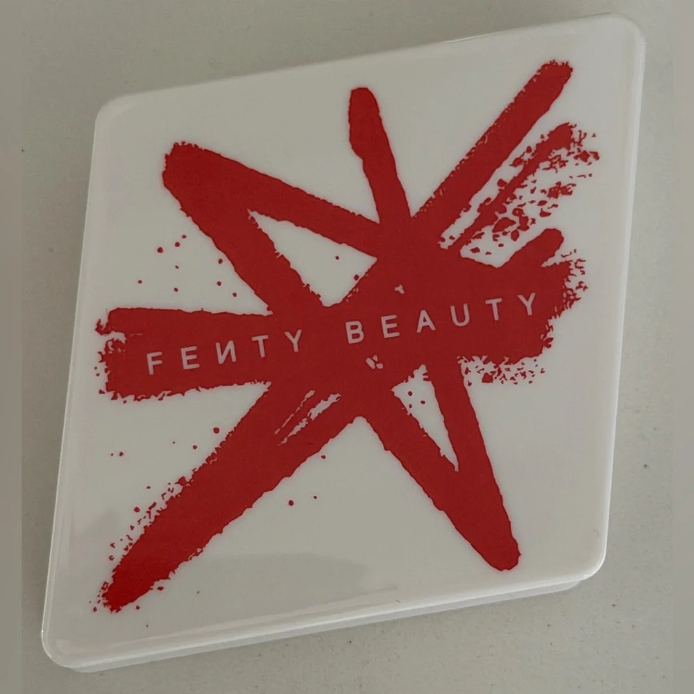 New Fenty Beauty Fenty Cheeks Suede Powder Blush Lolly Poppy for Medium Tones